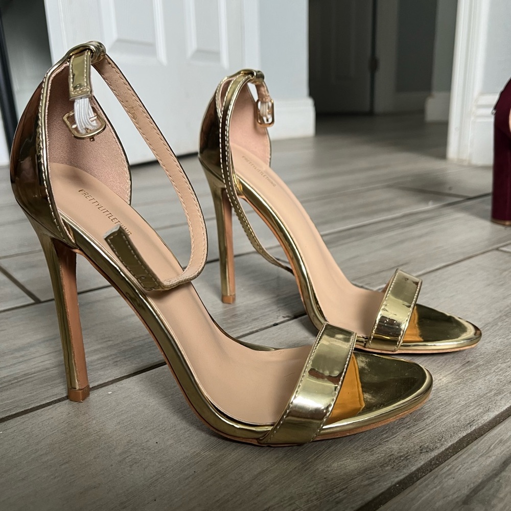 pretty little thing stiletto heels size 3 (fits like a 5/5.5), gently worn
